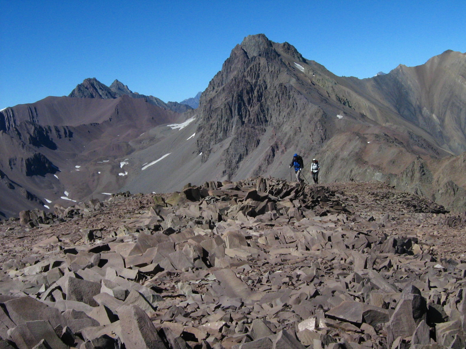 Ascenso cerro Valdés – 31 de Octubre y 1° de Noviembre